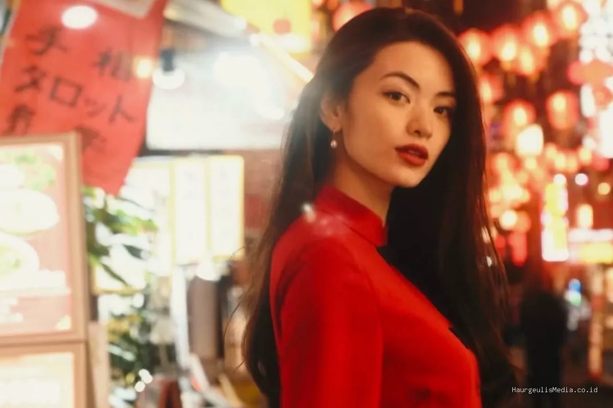 Profil Lengkap Emi Aramaki, Penyanyi Jepang Istri Vanness Wu