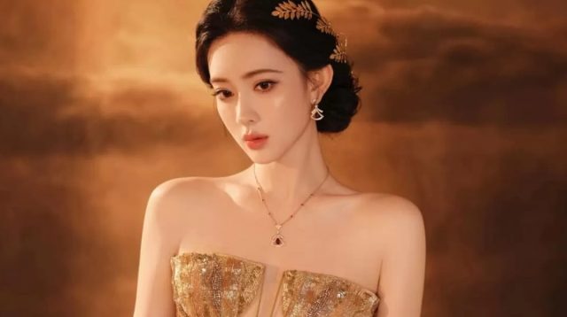 Profil Lengkap Meng Zi Yi, Pemeran Shen Xi He di Drama China Blossoms of Power