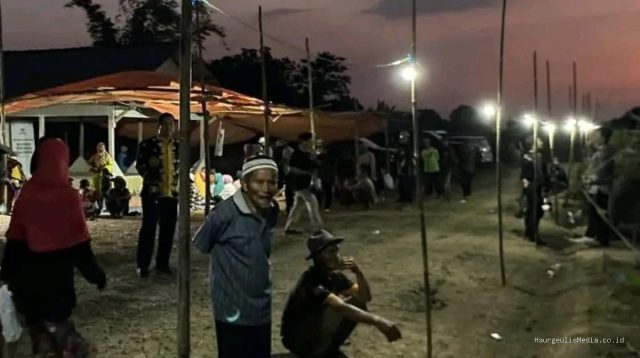 Santri Bandung Ciptakan Panel Surya Terangi Kampung Tanpa Listrik Indramayu
