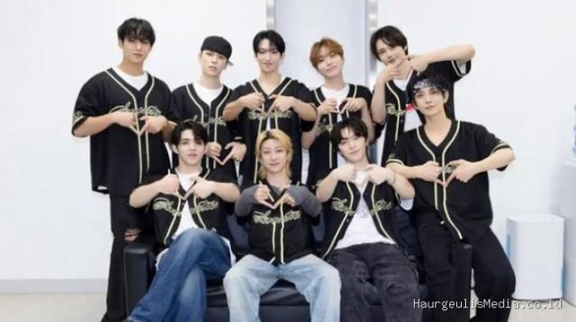 SEVENTEEN Rehat Sementara untuk Anggotanya Jalani Wajib Militer