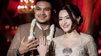 Siapa Sosok Suami Baru Nathalie Holscher? Berikut Profil dan Biodata Lengkap Aripat Siapa Sosok Suami Baru Nathalie Holscher? Berikut Profil dan Biodata Lengkap Aripat