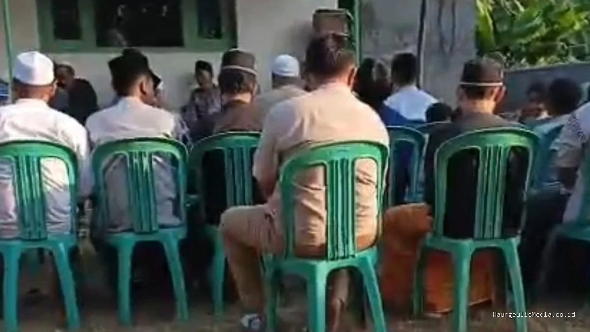 Tahlilan dan Doa Bersama di Desa Kaliwulu, Tradisi Khas Cirebon