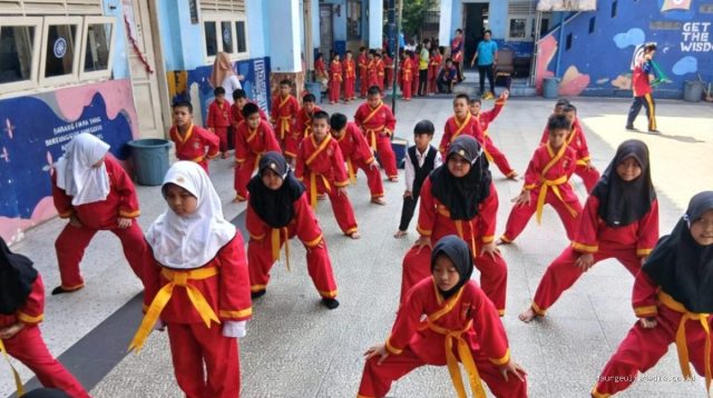 Tapak Suci di SD Muhammadiyah Haurgeulis: Melatih Fisik Siswa
