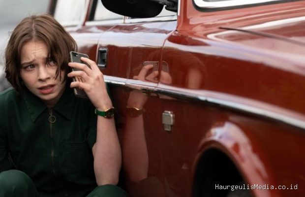 A Good Girl's Guide to Murder merupakan rekomendasi serial Netflix dengan investigasi remaja yang cerdas dan penuh teka-teki.