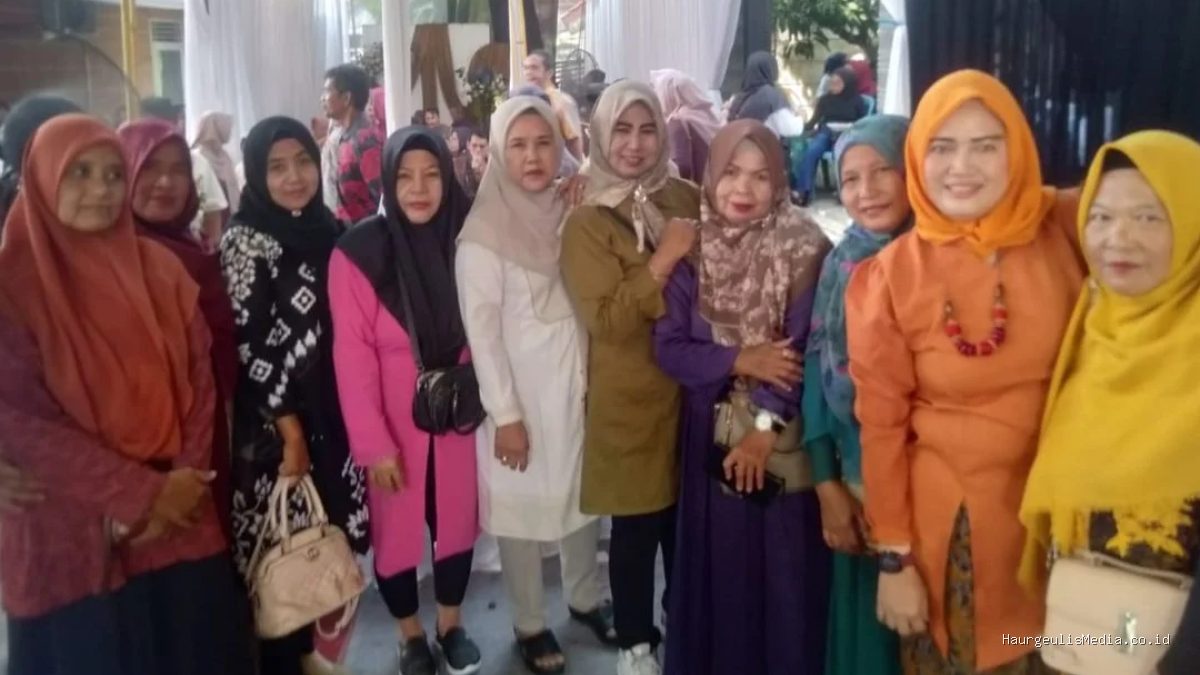 Tradisi Buwuhan Cirebon: Kearifan Lokal Buktikan Kebersamaan Warga