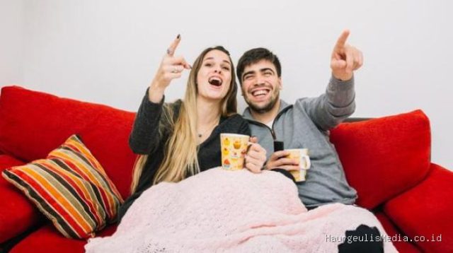 Film dan Serial Netflix Terbaik untuk Temani Akhir Pekan Leo