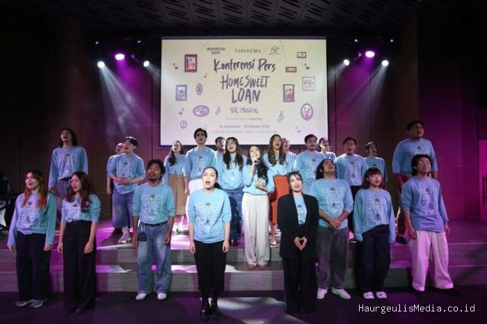 Home Sweet Loan The Musical menceritakan kisah Kaluna kembali pulang ke “rumah” dengan cara yang lebih menyentuh
