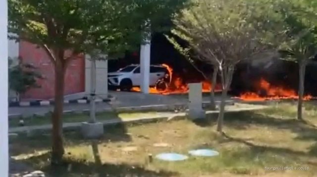 Kebakaran Hebat di Pelabuhan Karangsong: Polisi Selidiki Dugaan Percikan Solar