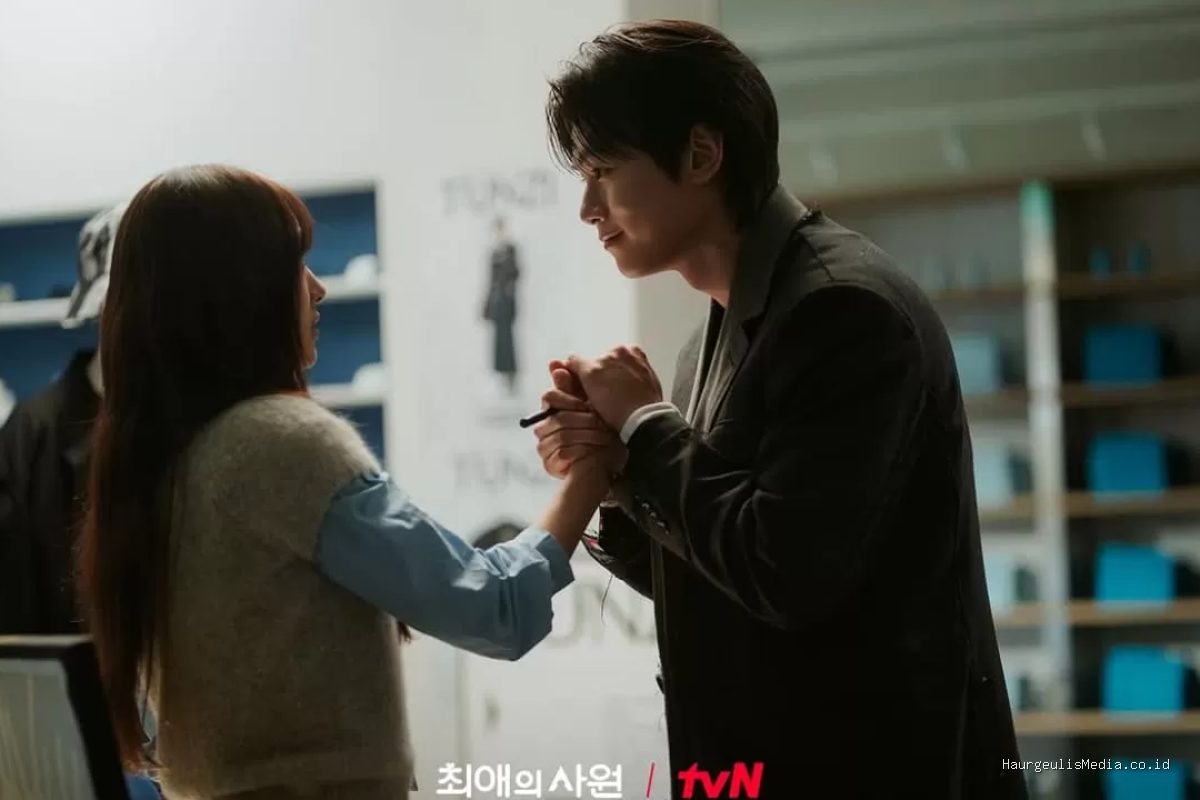 Nonton My Bias, My Boss Episode 2 Sub Indo: Spoiler & Jadwal Tayang