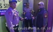 Razia Miras di Kedokanbunder Indramayu, Polisi Sita Puluhan Botol