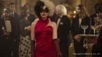 Rekomendasi Film & Serial Fashion Terbaik, Wajib Tonton di Netflix!