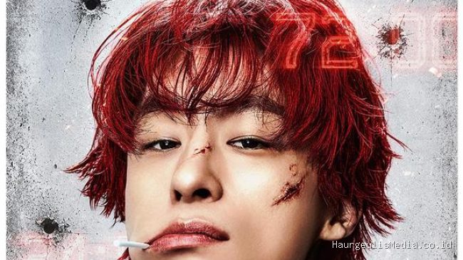 Revival Man: The Red Rilis Poster, Intip Penampilan Nyentrik Koo Kyo Hwan
