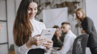 Transformasi Bisnis Tradisional ke Digital dengan Teknologi