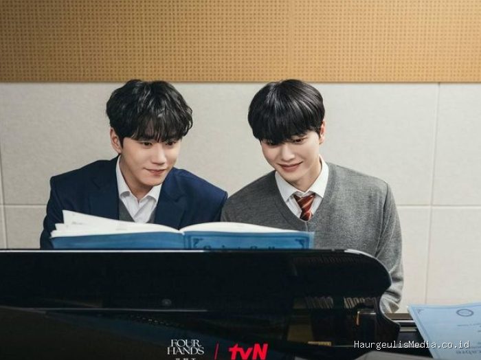Lee Jun Young dan Song Kang dalam drama Four Hands, Two Sonatas/ Foto: tvN