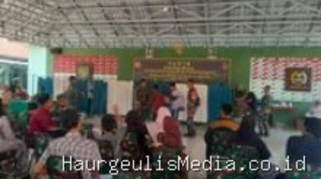 HUT ke-81 TNI, Kodim 0616/Indramayu Fasilitasi Khitanan Massal Gratis
