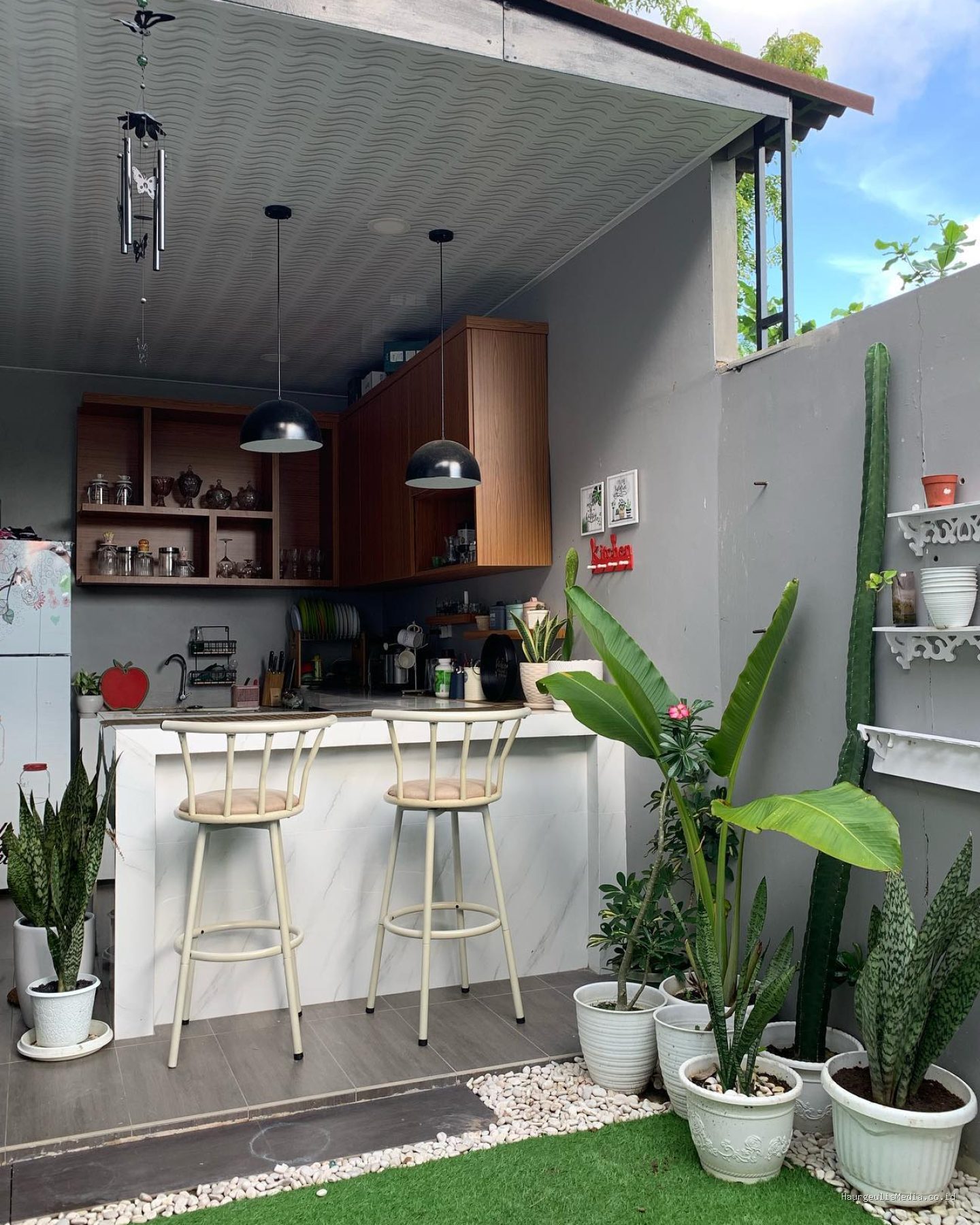 Inspirasi Desain Dapur Kecil dengan Konsep Terbuka yang Luas