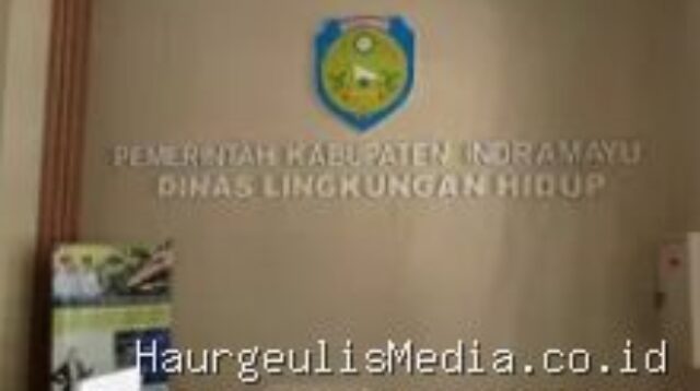 Kadis DLH Indramayu Tak Temui Wartawan, Staf Beri Klarifikasi Karcis Pasar Jatibarang