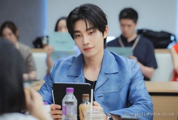 Kim Jae Yeong saat pembacaan naskah Make Me Tingle/ Foto: TVING