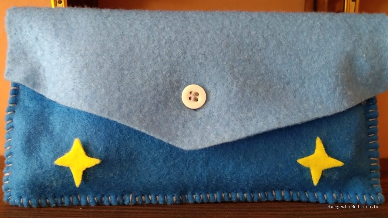 Panduan Membuat Dompet Koin dari Kain Flanel untuk Pemula