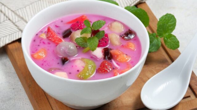 Resep Es Buah Segar Praktis untuk Menu Minuman Harian