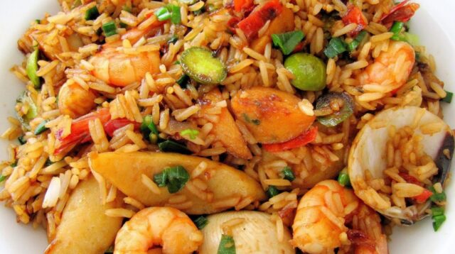 Resep Nasi Goreng Seafood Spesial ala Restoran yang Lezat