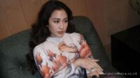 Sherina Terbang ke Kalimantan, Berjibaku Padamkan Karhutla