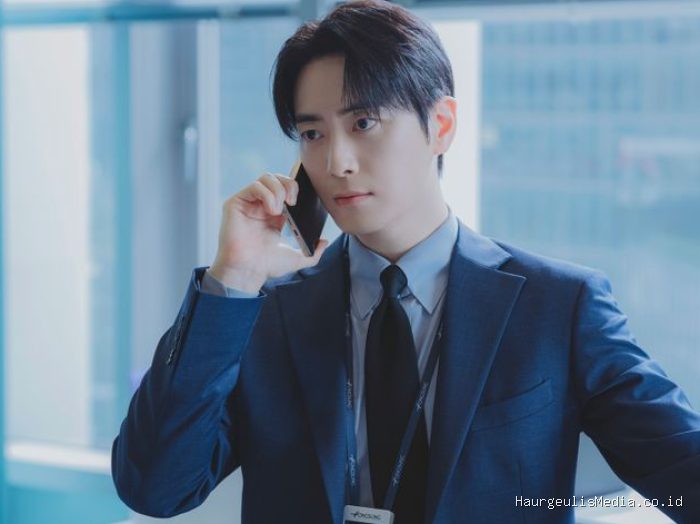 Lee Jun Hyuk ceritakan tentang karakternya sebagai Gong Eun Tae dalam The Ordinary Jackpot, yang tiba-tiba mendapatkan hadiah utama lotre sebesar 1,3 miliar won.