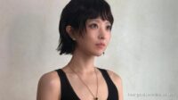 Transformasi Gaya Park Bo Young di Pemotretan Chopard x W Korea yang Memukau